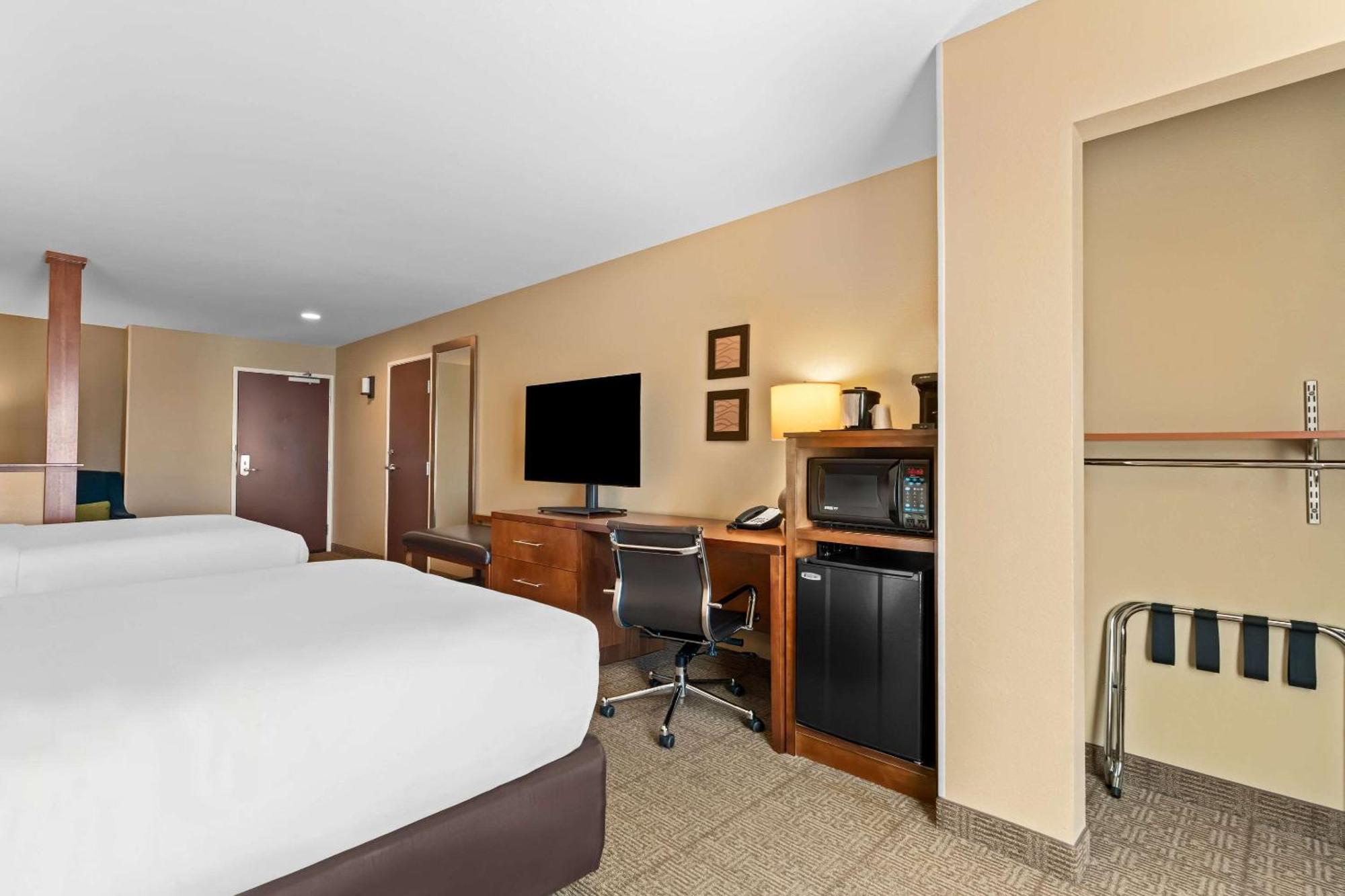 Comfort Inn & Suites Avera Southwest Су-Фолс Экстерьер фото