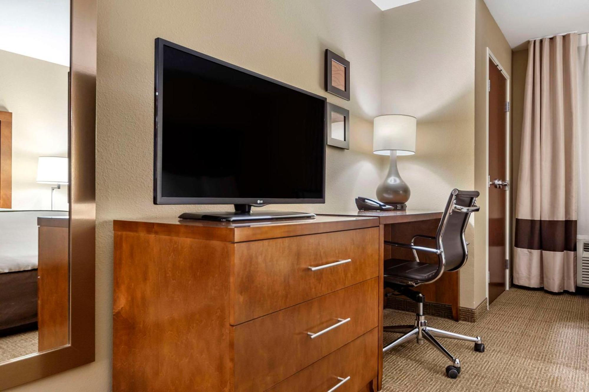 Comfort Inn & Suites Avera Southwest Су-Фолс Экстерьер фото