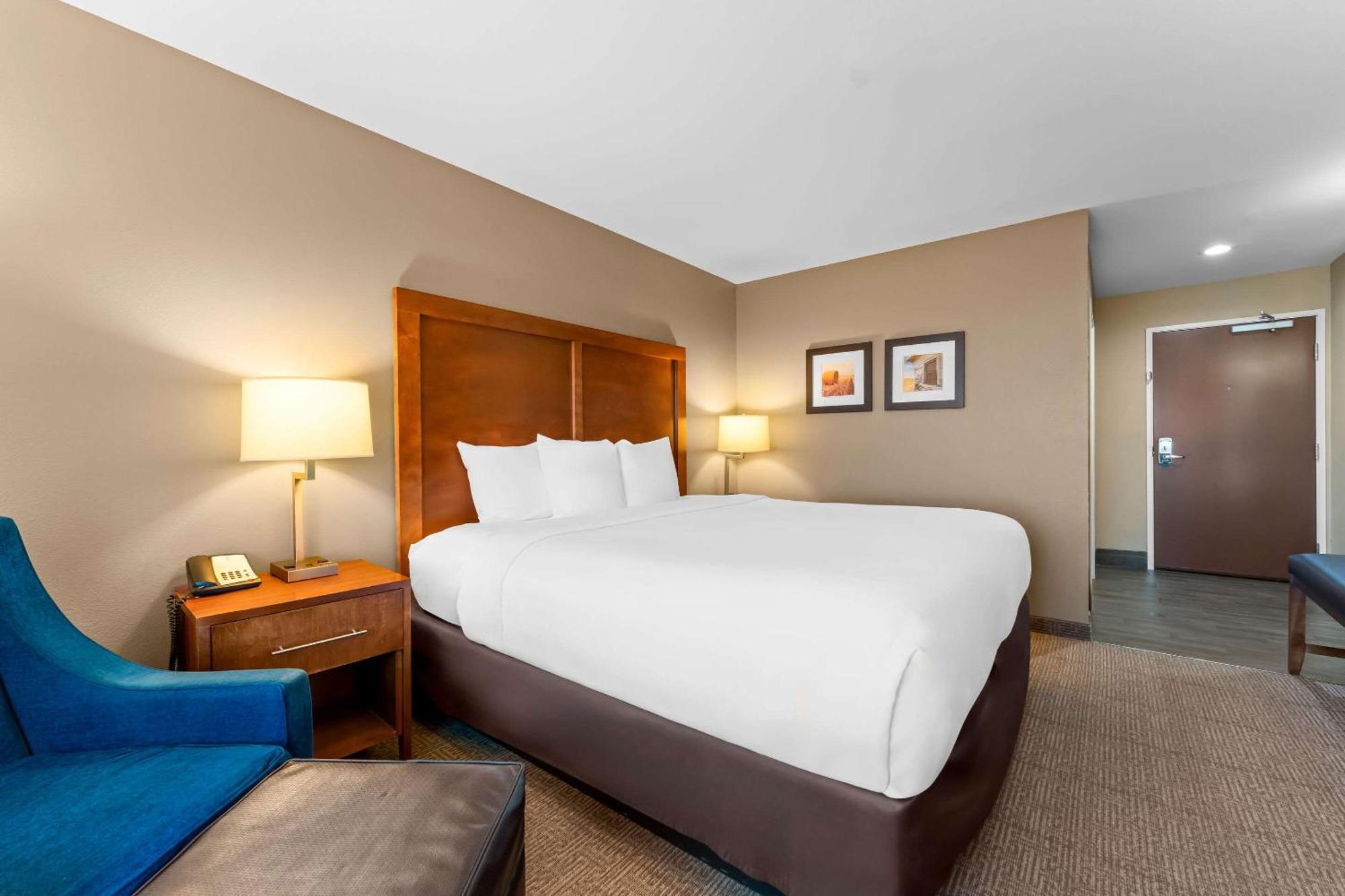 Comfort Inn & Suites Avera Southwest Су-Фолс Экстерьер фото