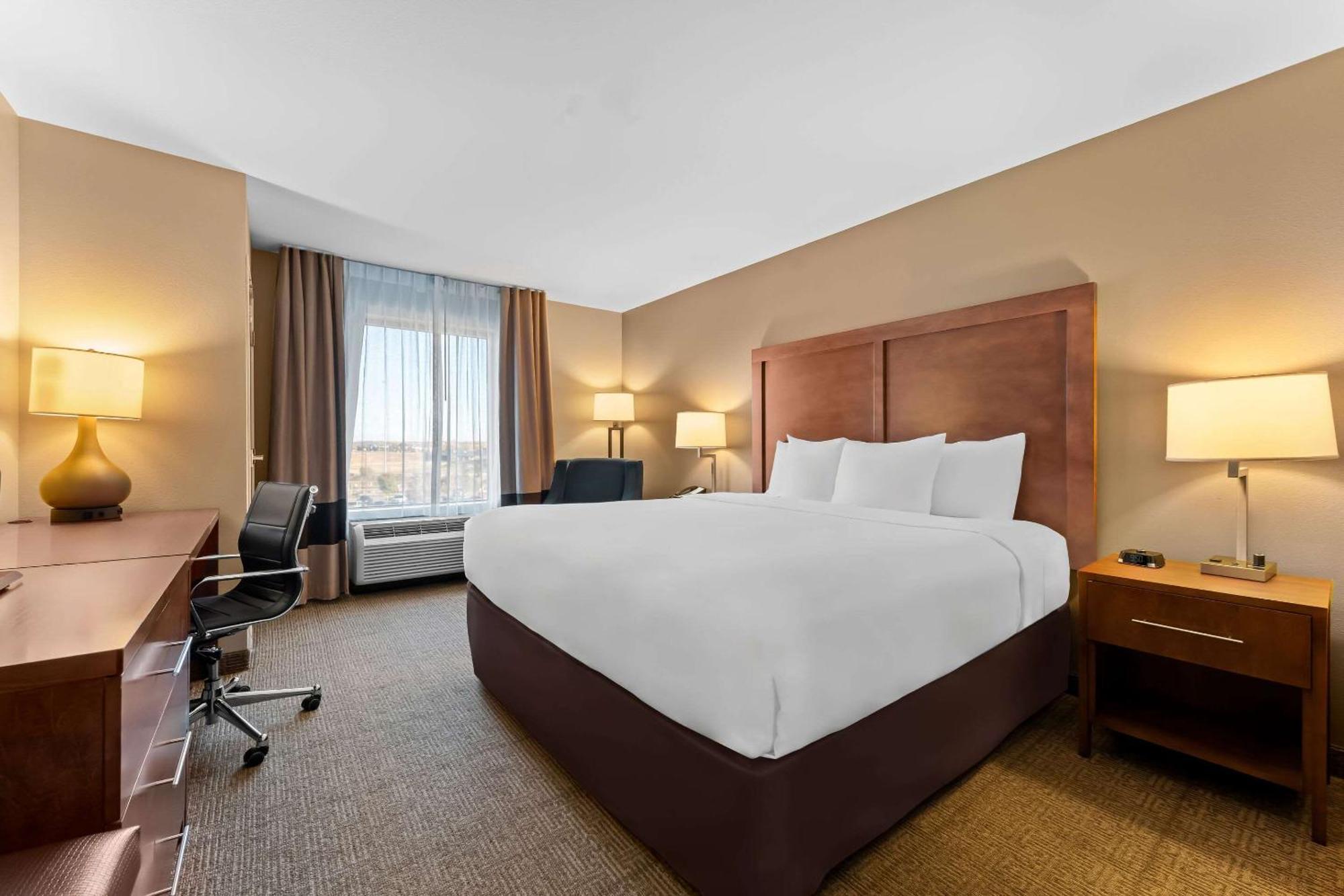 Comfort Inn & Suites Avera Southwest Су-Фолс Экстерьер фото