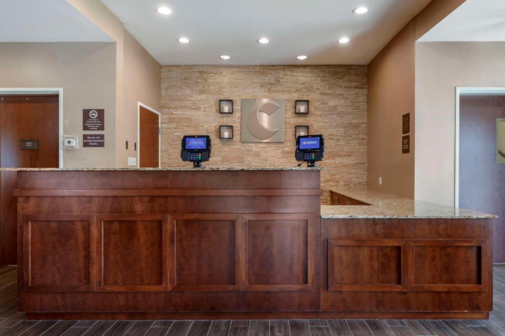 Comfort Inn & Suites Avera Southwest Су-Фолс Экстерьер фото